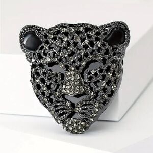 Elegant Black Panther Brooch, Gorgeous, NEW